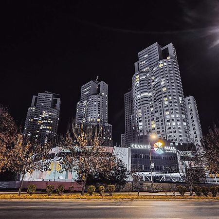 33Rd Floor Twin Apartments In Cevahir Sky City Complex With Pool, Spa, Fitness And Parking Included In Price 스코페 외부 사진
