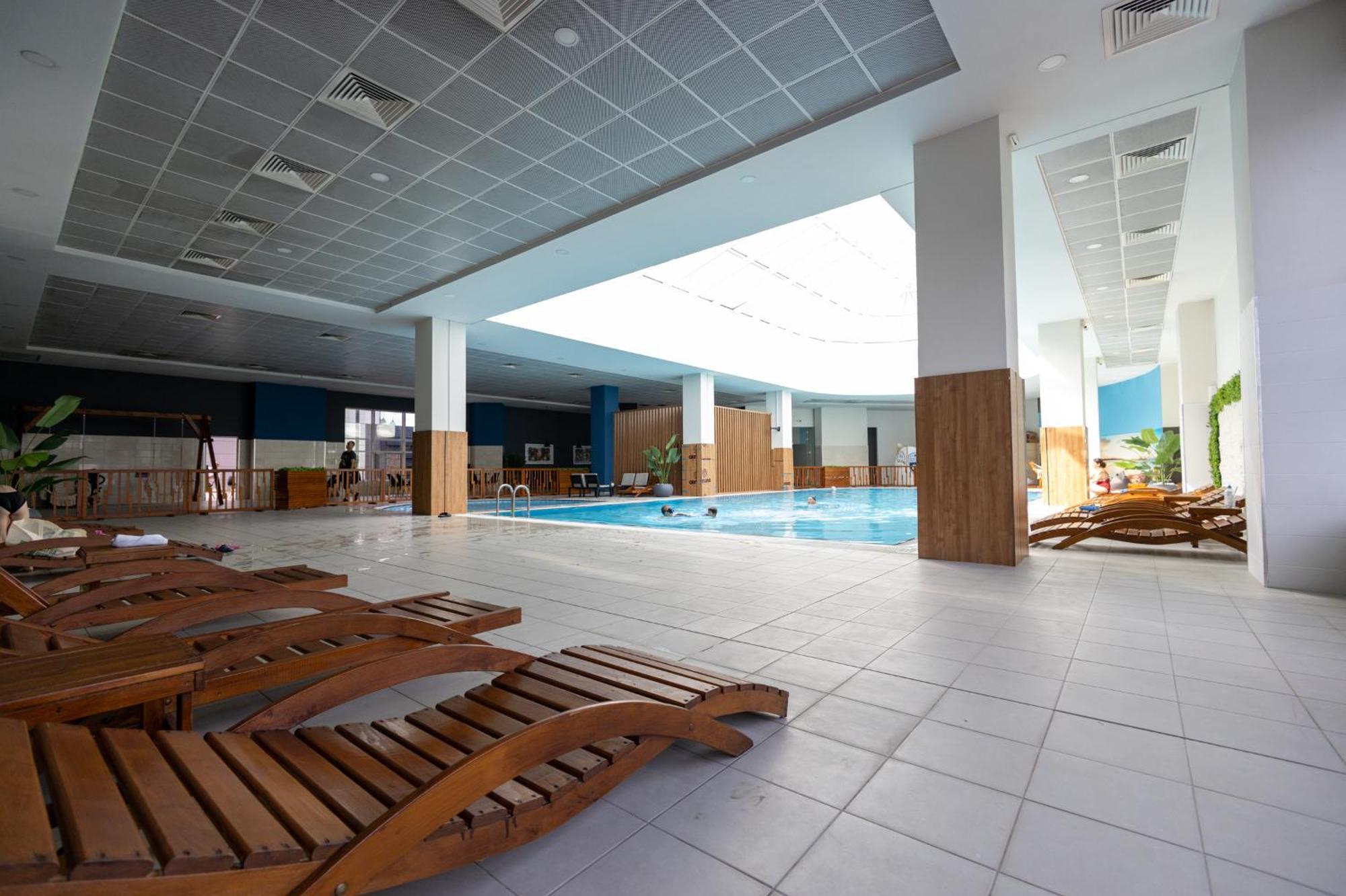 33Rd Floor Twin Apartments In Cevahir Sky City Complex With Pool, Spa, Fitness And Parking Included In Price 스코페 외부 사진